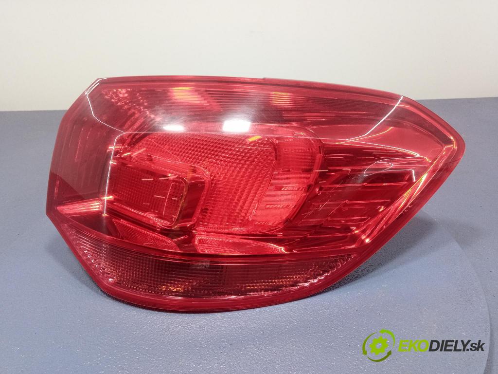 Opel Astra 2011 světlo Zad: Práva: Mimo: 13282243