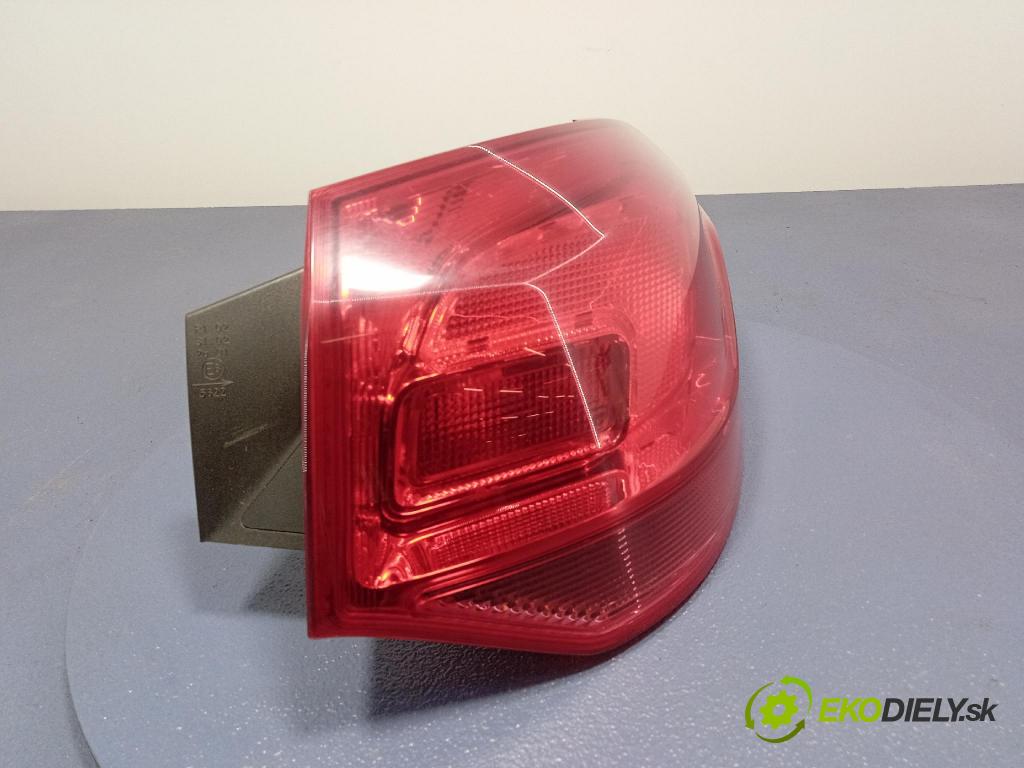 Opel Astra 2011 světlo Zad: Práva: Mimo: 13282243