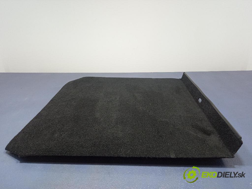 Opel Astra 2011 koberec do auta 13337726