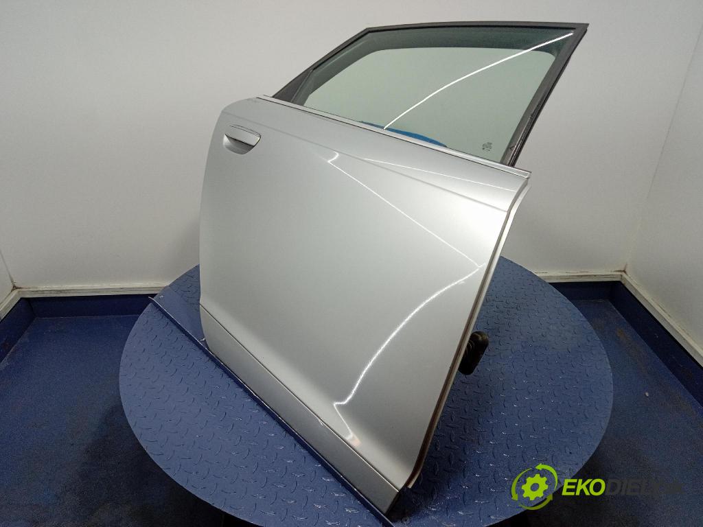 Audi A6 2006 dveře Zad: prave