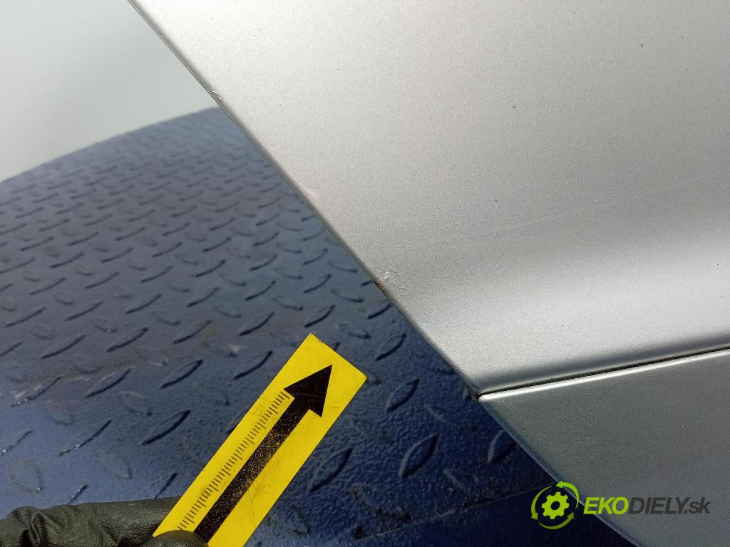 Audi A6 2006 dveře Zad: prave