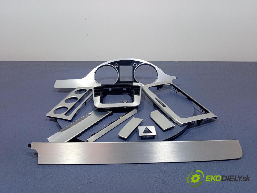 Vw Passat 2009 lišta Dekoratívne: Vnútri: 3C8858366H