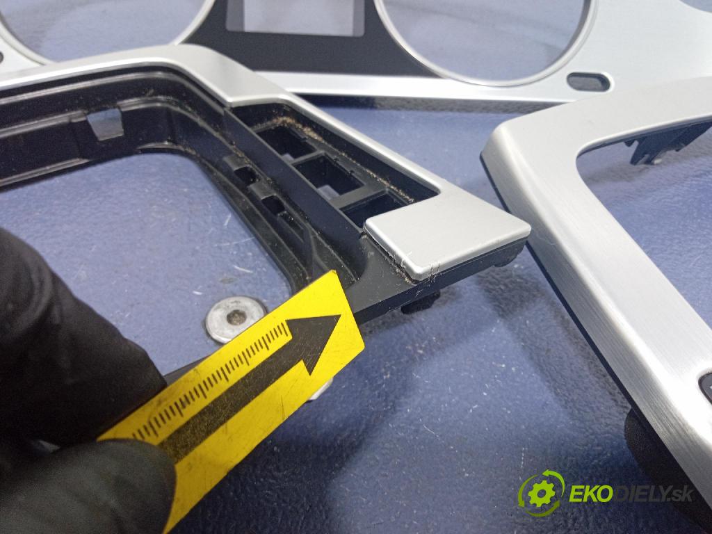 Vw Passat 2009 lišta Dekoratívne: Vnútri: 3C8858366H