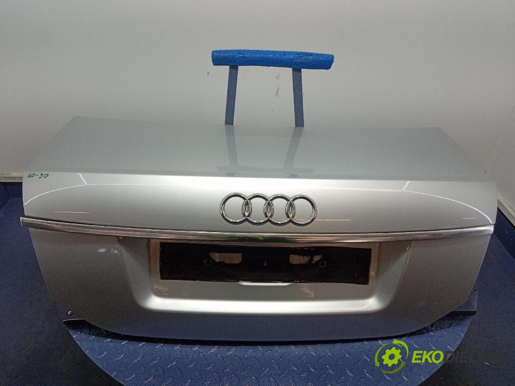 Audi A6 2006 zadna dveře kufra: kufra: