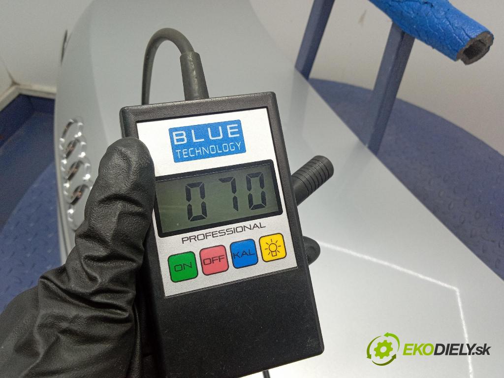 Audi A6 2006 zadna dveře kufra: kufra: