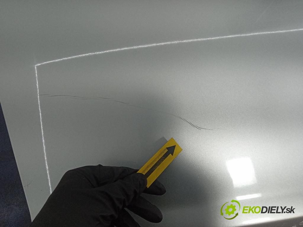 Audi A6 2006 zadna dveře kufra: kufra: