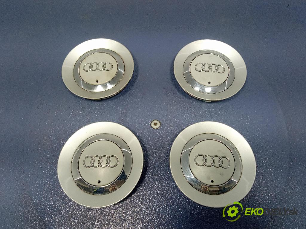 Audi A6 2006 puklica kola: 4F0601165