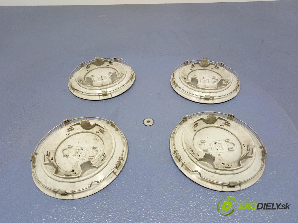 Audi A6 2006 puklica kola: 4F0601165