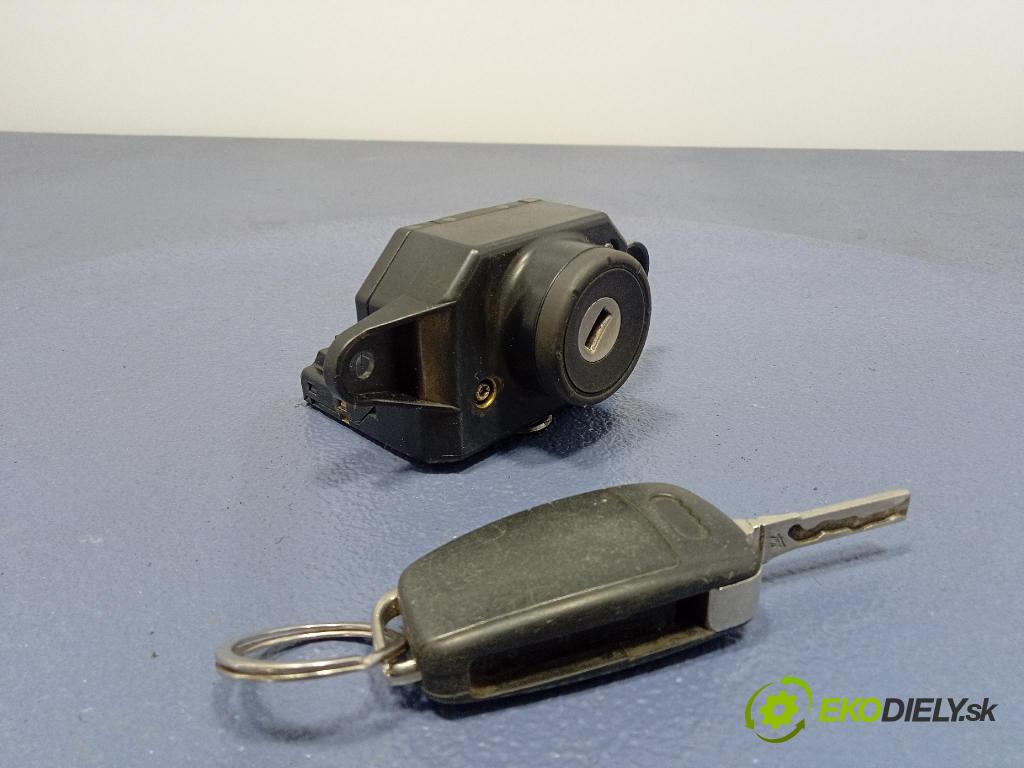 Audi A6 2006 Spínač zapaľovania: 4F0909131D