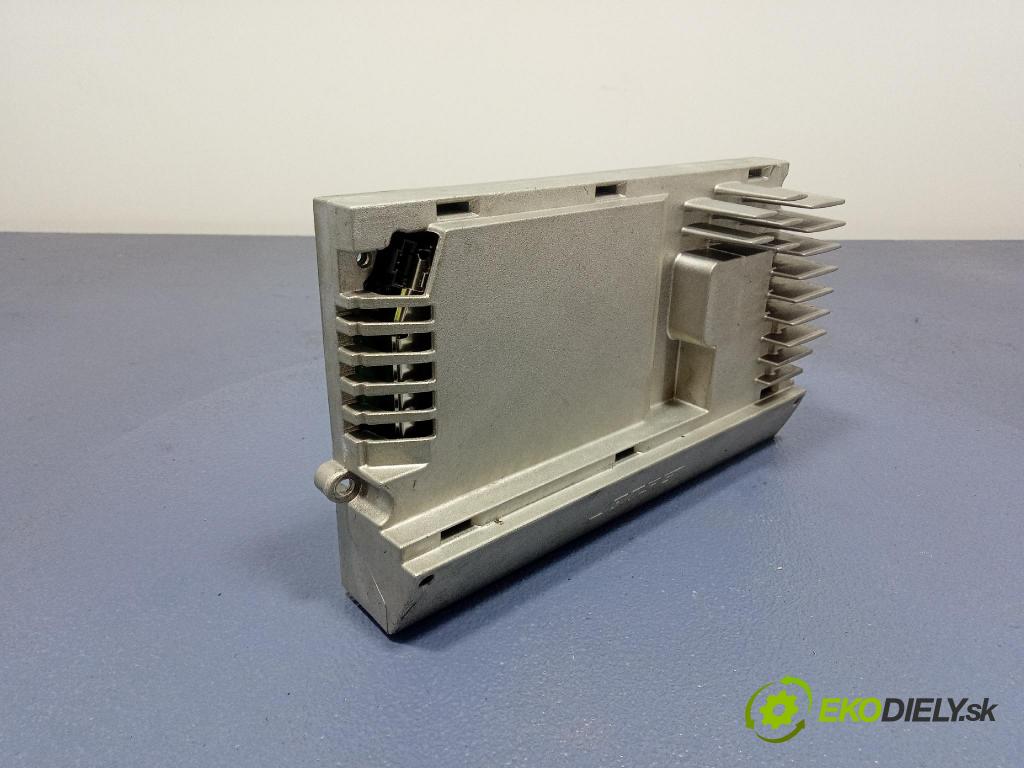 Audi A6 2006 Zesilovač: 4F0035223D