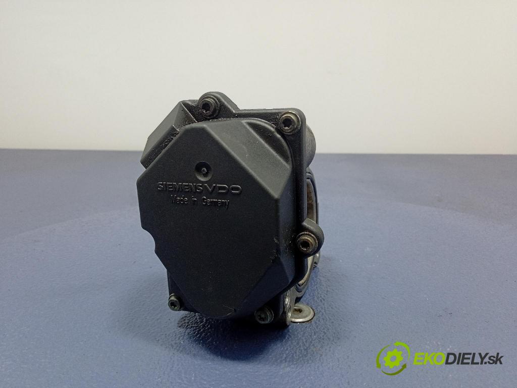 Audi A6 2006 klapka 059145950A