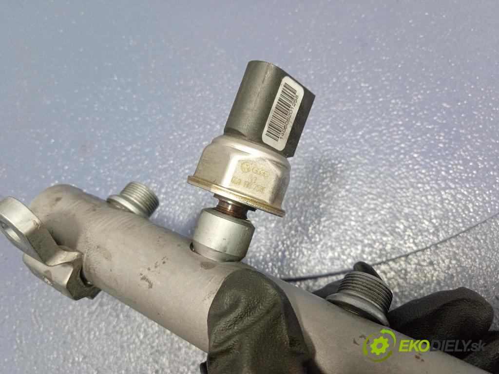 Audi A6 2006 lišta Dodávka: 05913089AA