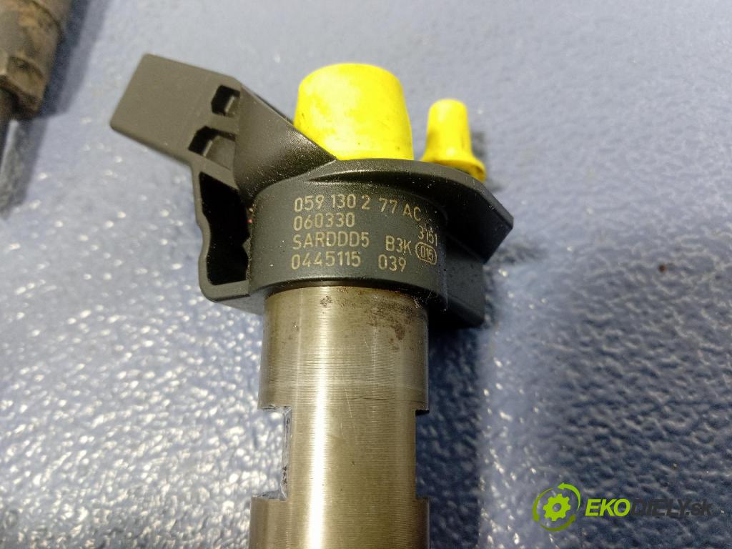 Audi A6 2006 vstrek 059130277AC