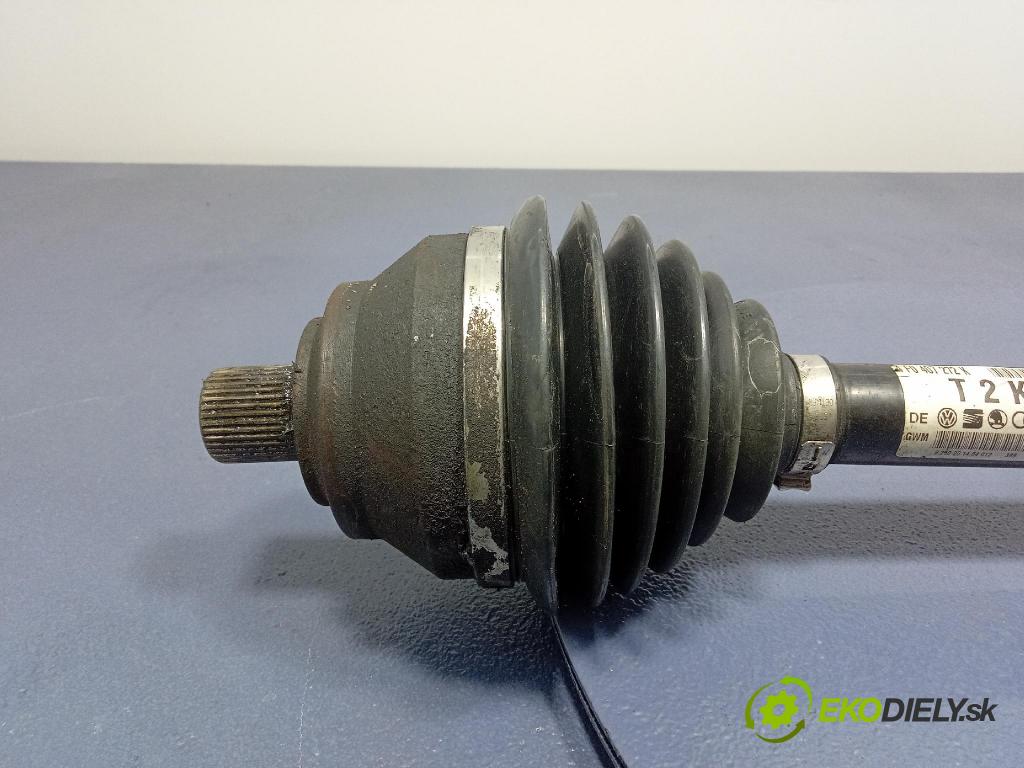 Audi A6 2006 poloos Prava: Predné 4F0407272K