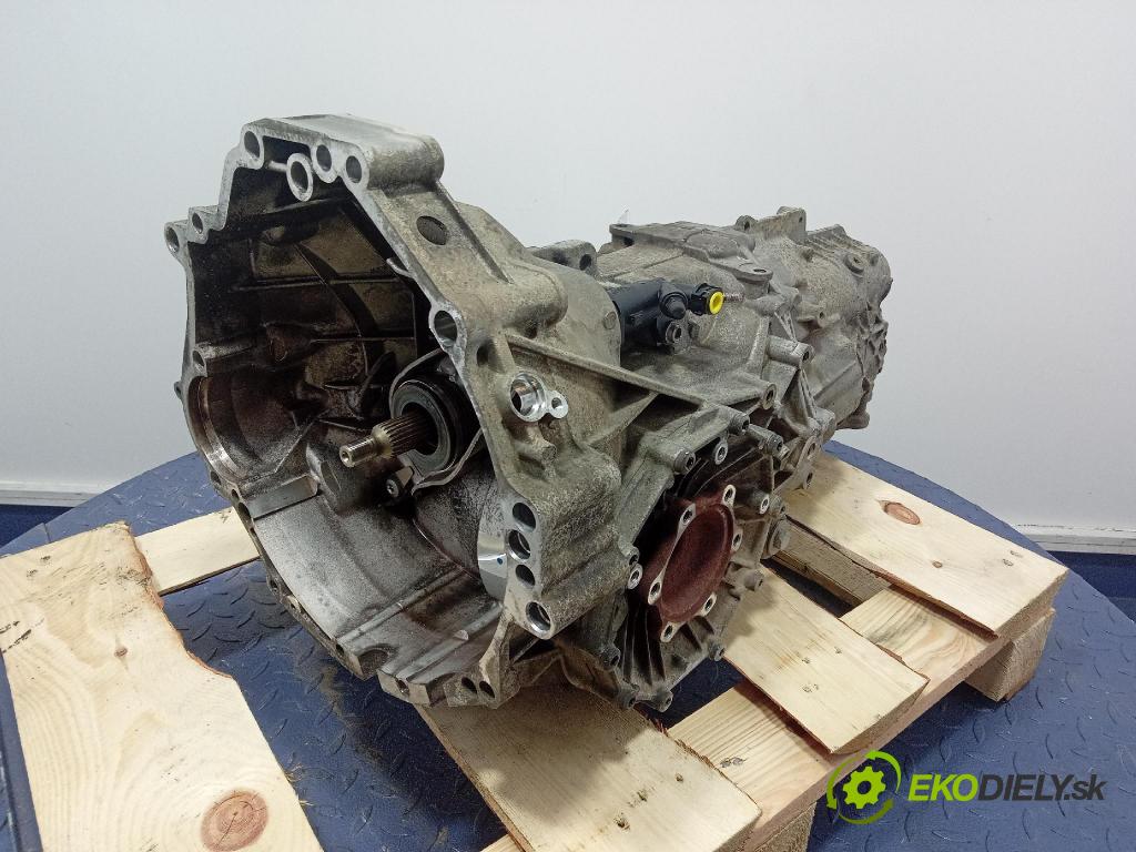 Audi A6 2006 prevodovka Manualna 0A2300040J