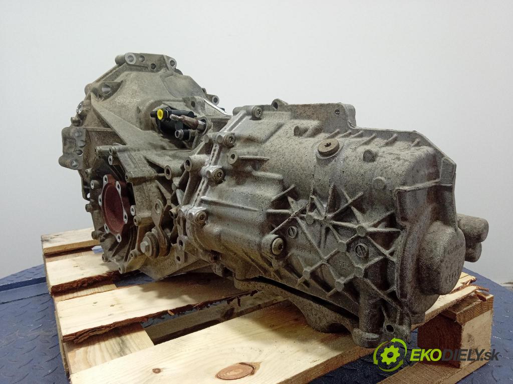 Audi A6 2006 prevodovka Manualna 0A2300040J