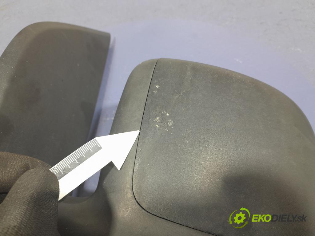 Fiat Fiorino 2009 zpětné zrcátko Vlevo, odjet: 01