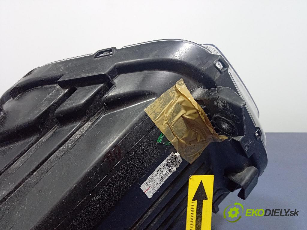 Hyundai Tucson 0 Reflektor: Vľavo: N792112010