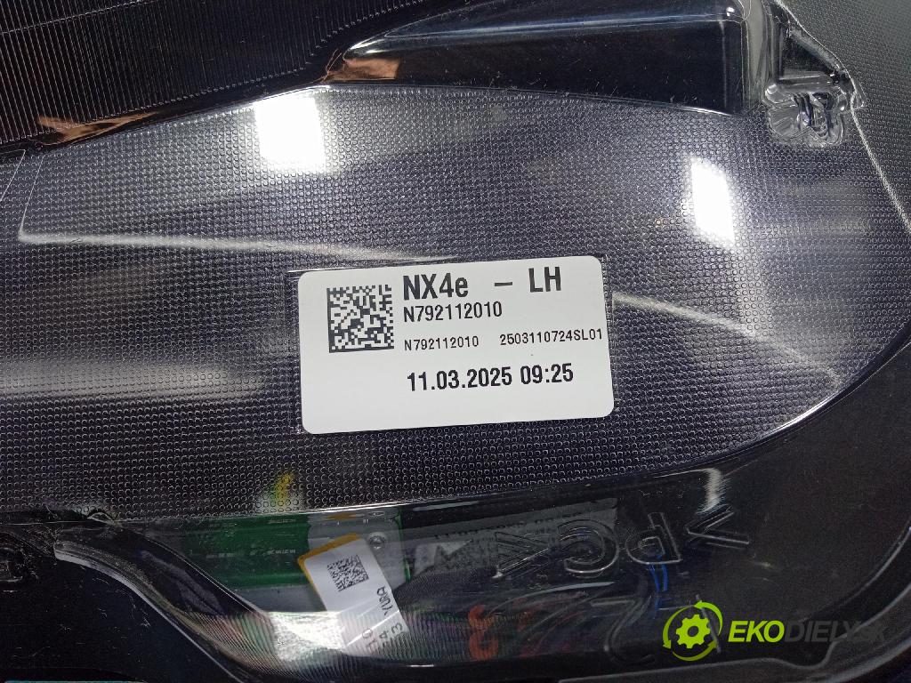 Hyundai Tucson 0 Reflektor: Vľavo: N792112010