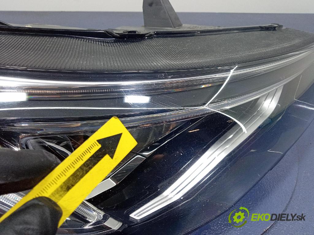 Opel Grandland x 0 Reflektor: v pravo: 366947220