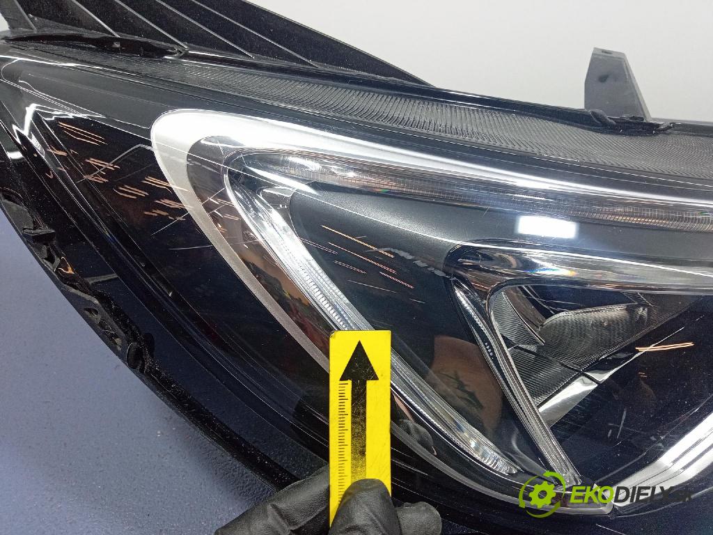 Opel Grandland x 0 Reflektor: v pravo: 366947220