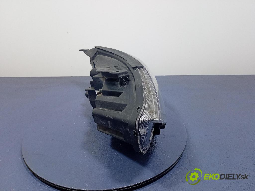 Hyundai I30 0 Reflektor: Vľavo: 92101G4600