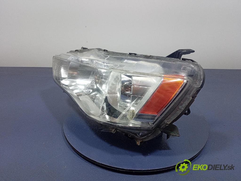 Mitsubishi Outlander 0 Reflektor: Vľavo: P8597