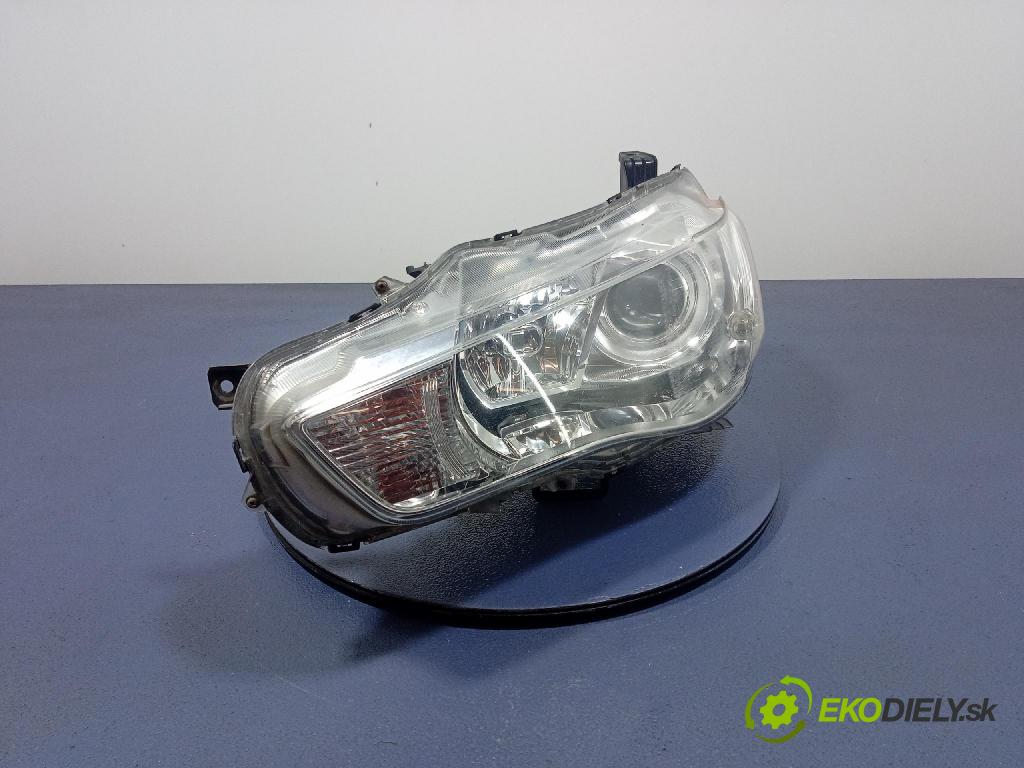 Mitsubishi Outlander 0 Reflektor: Vľavo: P8597