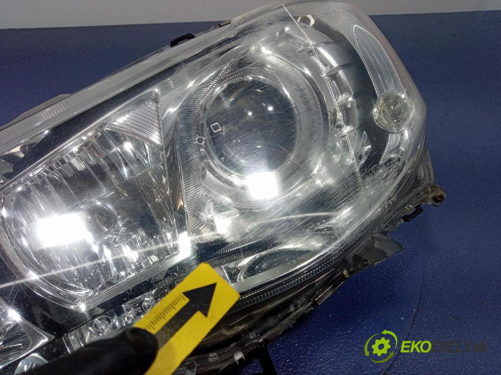 Mitsubishi Outlander 0 Reflektor: Vľavo: P8597