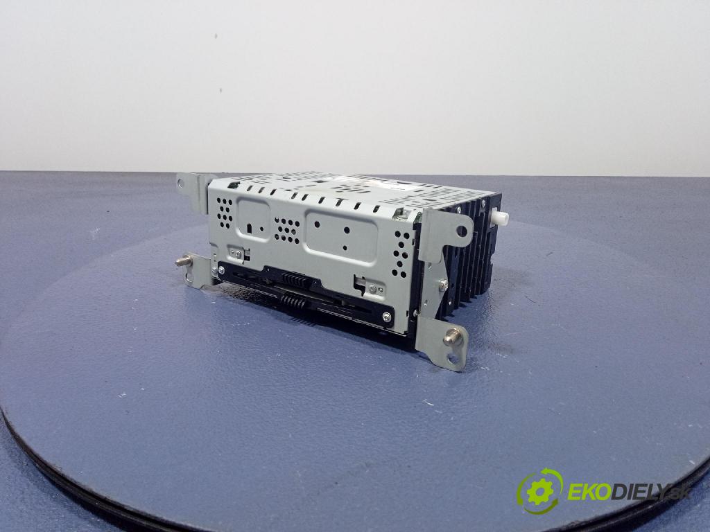 Ford Mondeo 2015 Radio I Navigácia: DS7T-19C107-DH