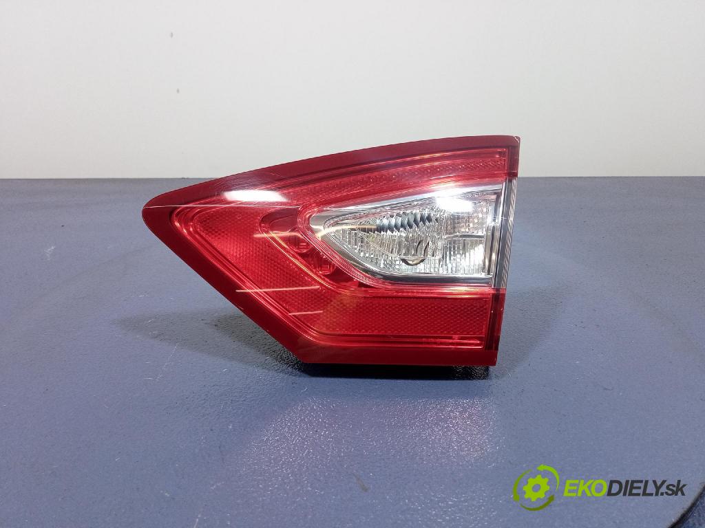 Ford Mondeo 2015 svetlo / reflektor zad Prava: Vnútri: DS73-13A602-JE