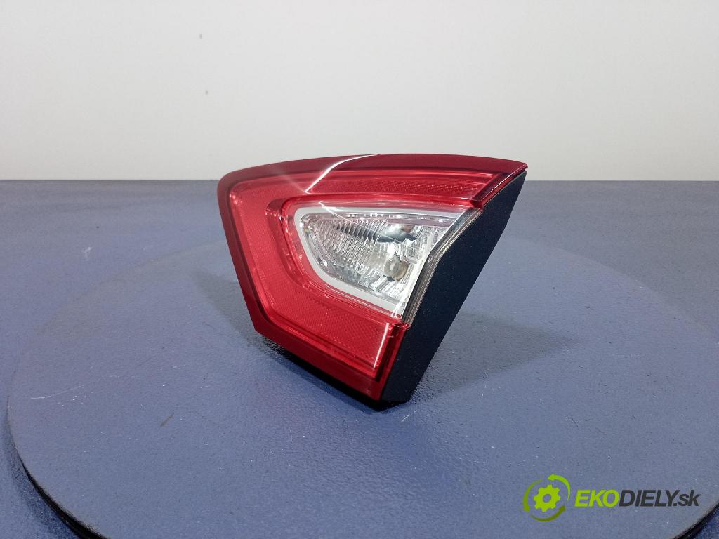 Ford Mondeo 2015 svetlo / reflektor zad Prava: Vnútri: DS73-13A602-JE