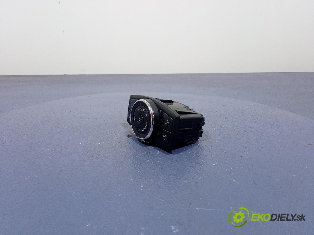 Ford Mondeo 2015 prepínač svetiel DG9T-13D061-HCW