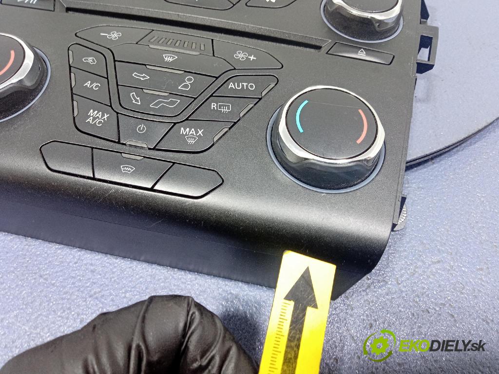 Ford Mondeo 2015 prepínač Rádio: Navigacia: FS7T-18E245-FF
