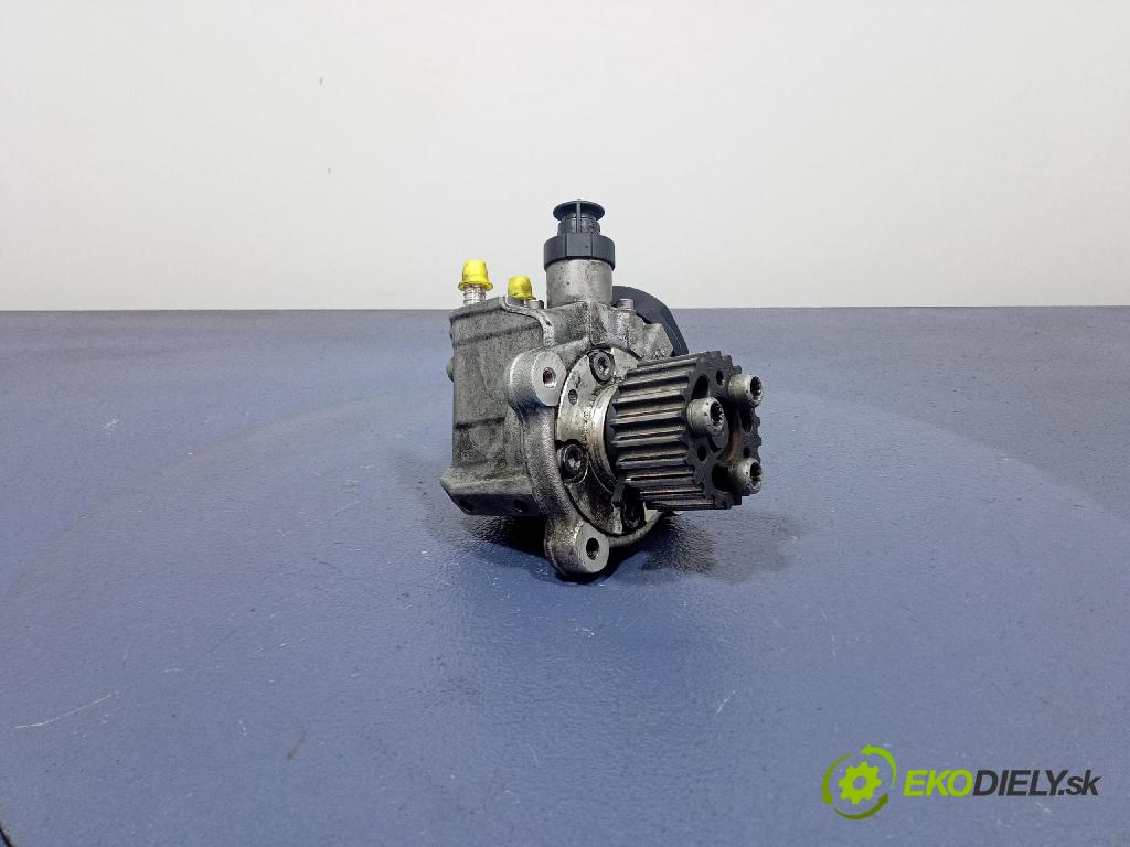 Vw Passat 2009 čerpadlo Injekcia: 03L130755