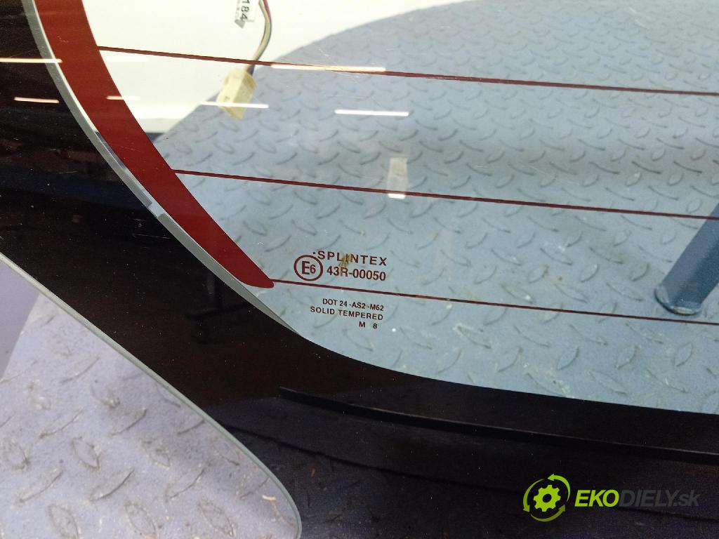 Toyota Aygo 2009 zadní dveře kufra: kufr