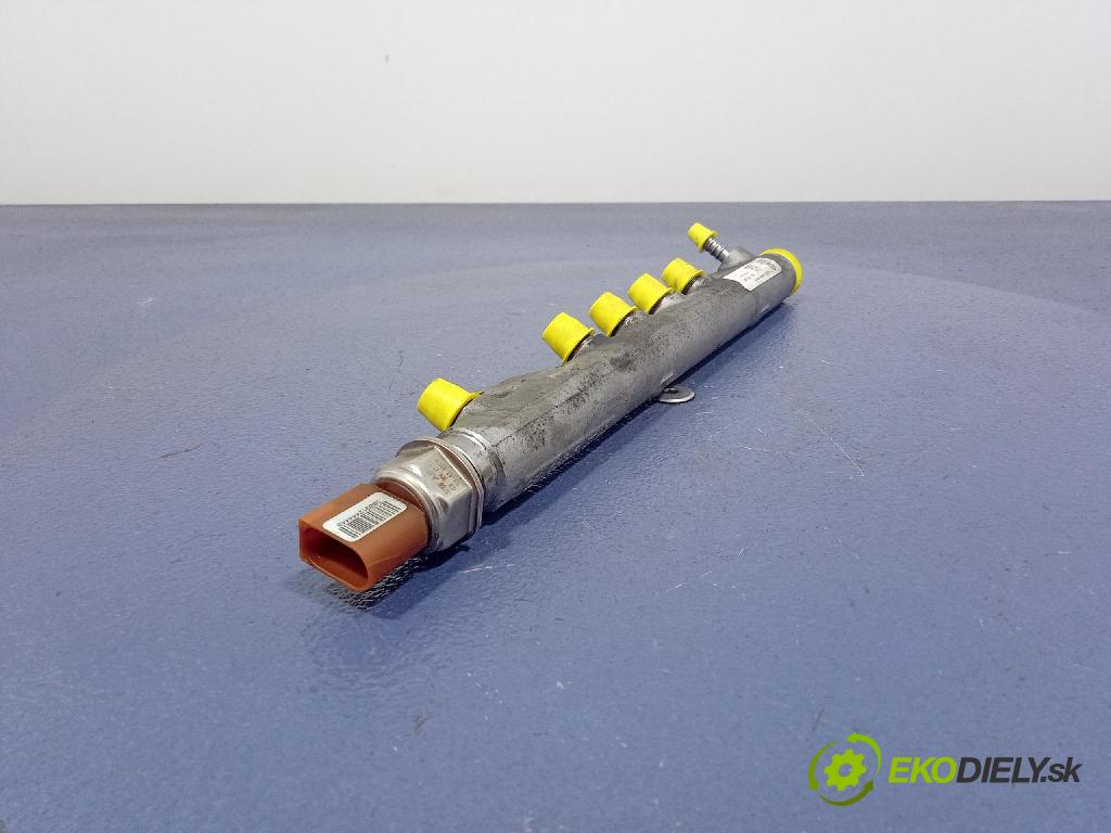 Vw Passat 2009 lišta Dodávka: 03L130089