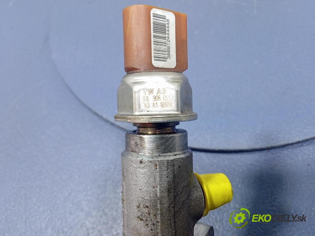 Vw Passat 2009 lišta Dodávka: 03L130089