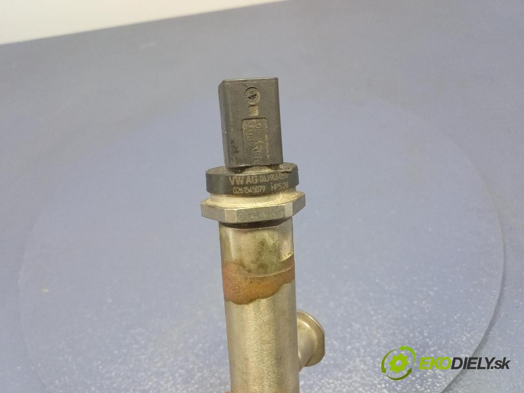 Vw Golf 0 lišta Dodávka: 04E133320D