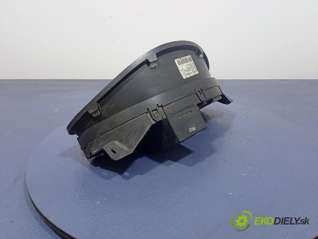 Mercedes Sprinter 1995 prístrojovka/ budíky A0014464521