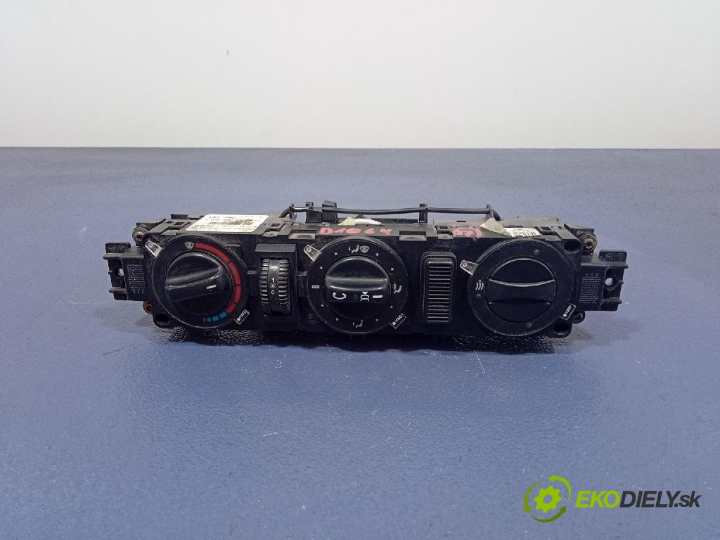 Mercedes Sprinter 1995 prepínač Klimatizácia: Prúd vzduchu: A0008306485