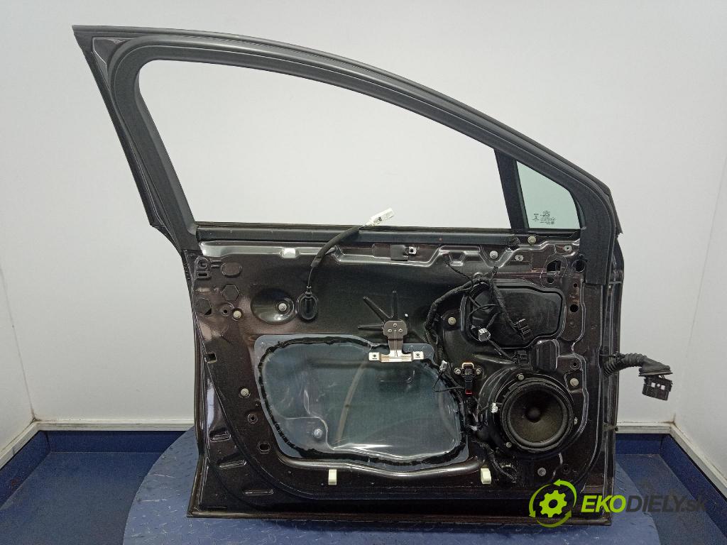 Ford Mondeo 2015 dvere Predné Vľavo: