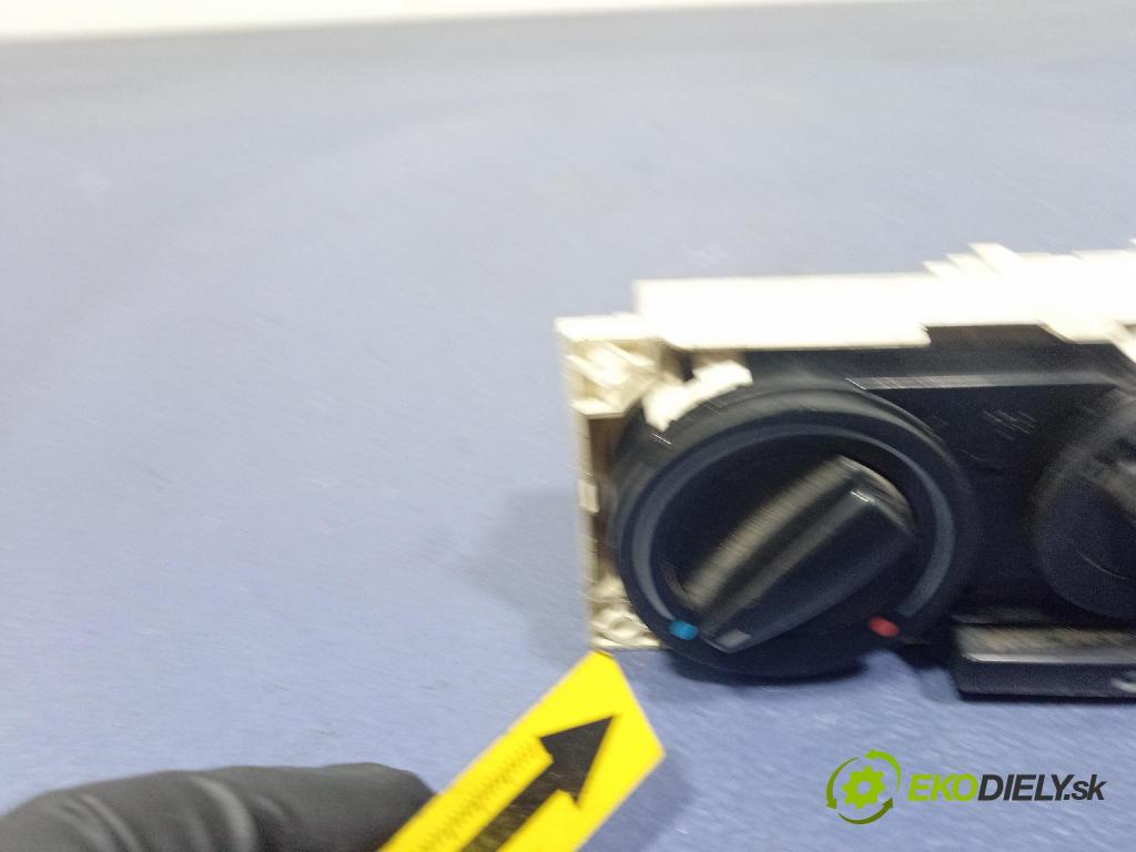 Vw Transporter 2000 prepínač Klimatizácia: Prúd vzduchu: 7D1819045L