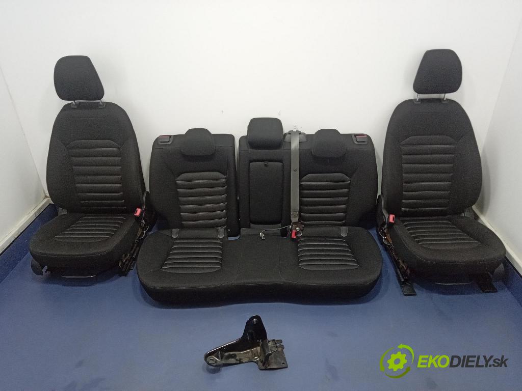 Ford Mondeo 2015 sedačke: Set.:
