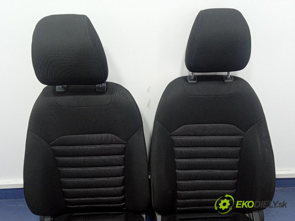 Ford Mondeo 2015 sedačke: Set.: