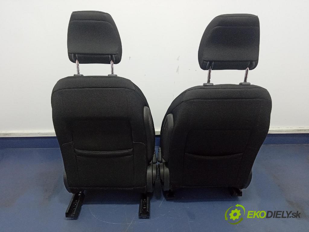 Ford Mondeo 2015 sedačke: Set.: