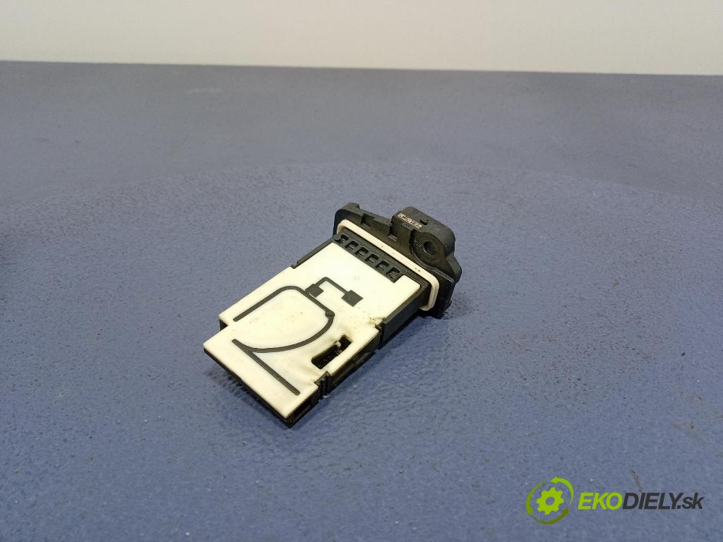 Ford Mondeo 2015 váha vzduchu CA61-12B579-AA