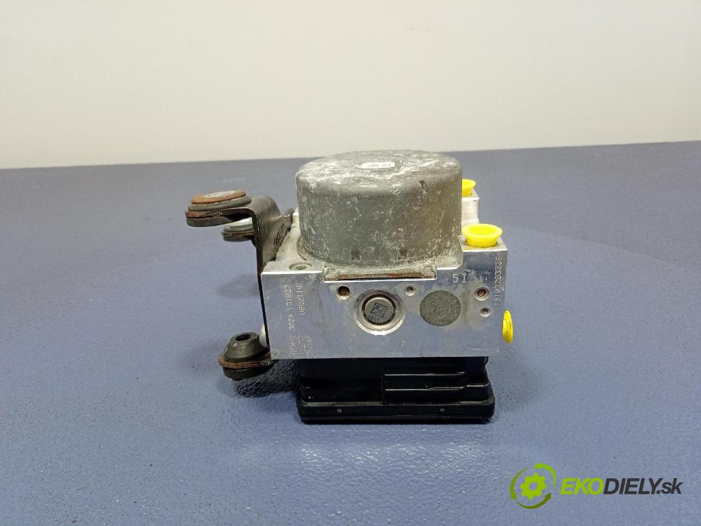 Ford Mondeo 2015 čerpadlo ABS x EG9C-2C405-ED