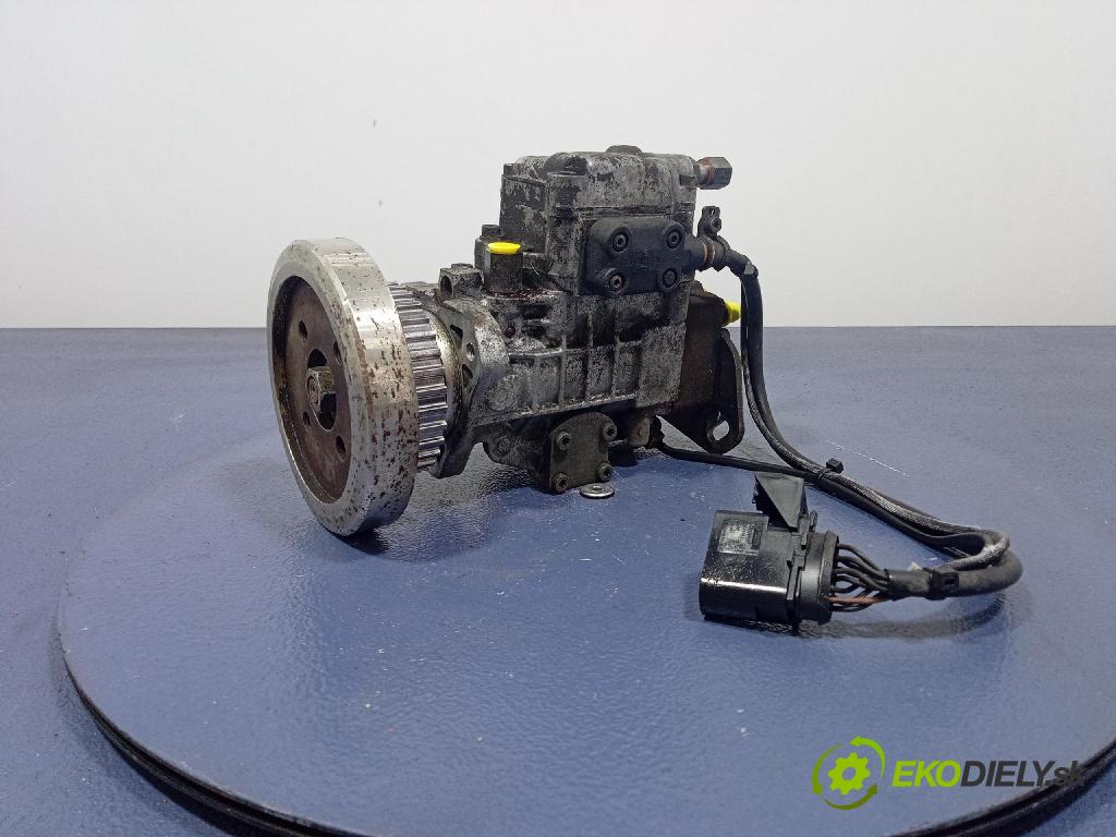 Vw Transporter 2000 čerpadlo Injekcia: 074130115B