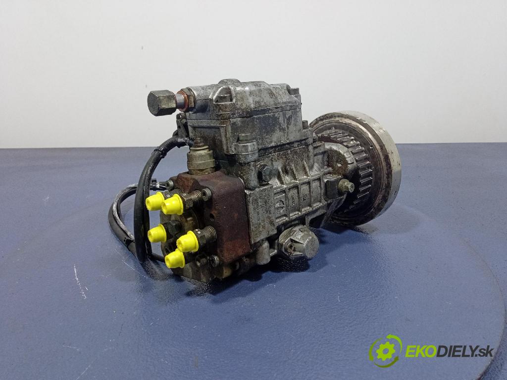 Vw Transporter 2000 čerpadlo Injekcia: 074130115B